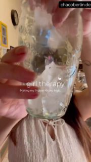 POV: Your version of girl therapy is slowing down long enough to make a creamy Protein Kinako Matcha Latte. 🍵🌿🤍

Tiny rituals. Cozy moments. A little protein. A lot of peace. ✨

#berlinlife #travel #ベルリン生活